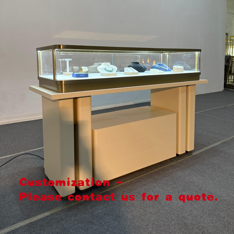 Luxury Watch Store - Vitrine de présentation de montres et