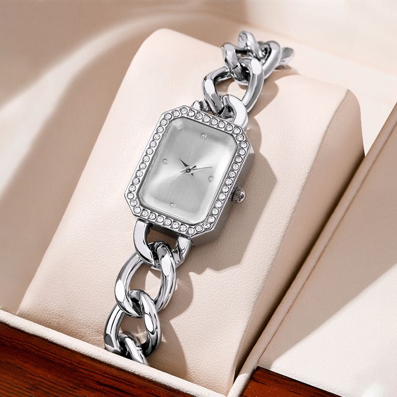 La boîte mystère contient 1 mo - Luxury Watch Hand avis et prix