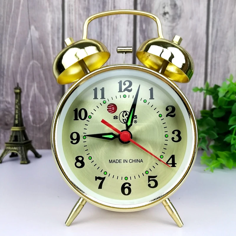Réveil mécanique en métal vint - Table Watch Luxury avis et prix