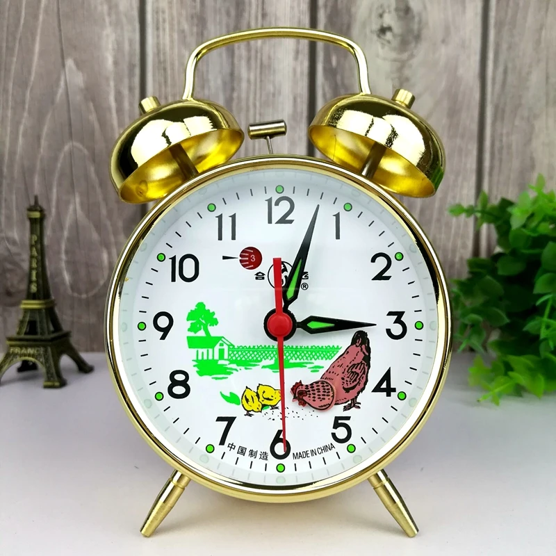 Réveil mécanique en métal vint - Table Watch Luxury avis et prix