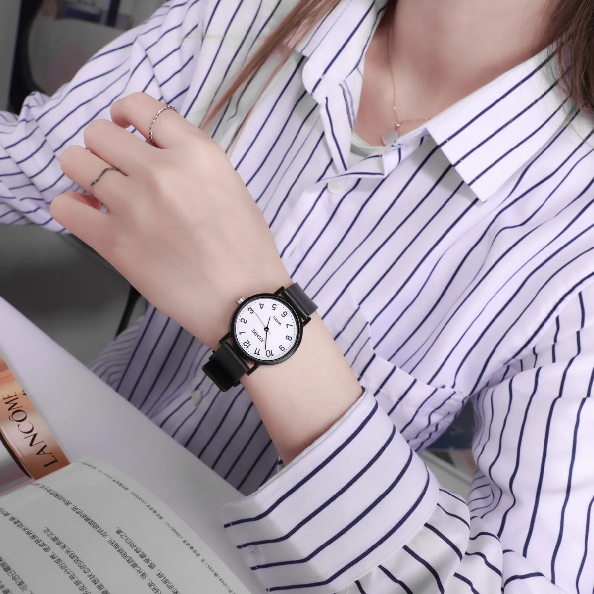 Montre à Quartz noire Simple p - Luxury Watch For Girls avis et prix